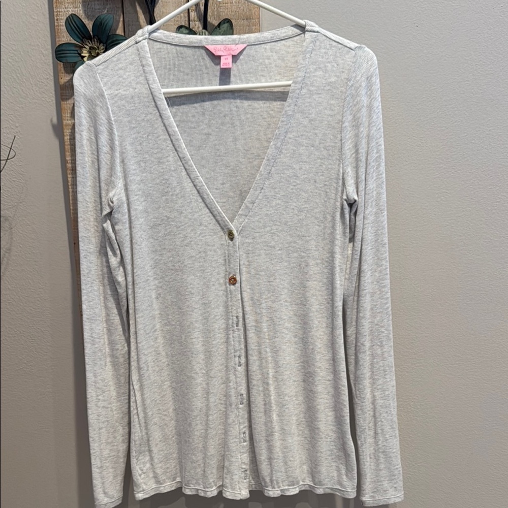 Lilly Pulitzer Gray V-Neck Button-Up Women's cardigan size XS pre owned Used